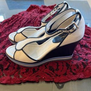 COLE HAAN G Series Nike Wedge 4” Heels White size 8B